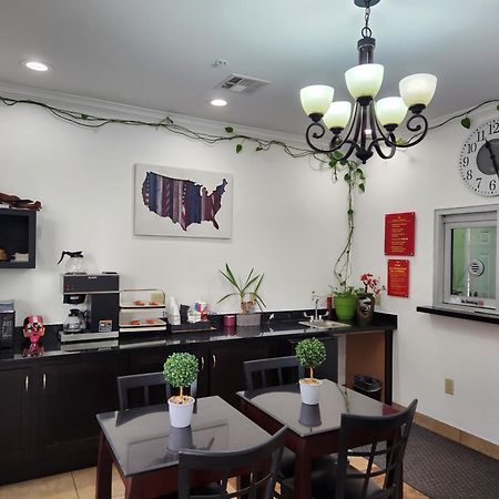 Palace Inn Sam Houston Race Park West Road Ngoại thất bức ảnh