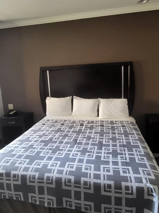 Palace Inn Sam Houston Race Park West Road Ngoại thất bức ảnh