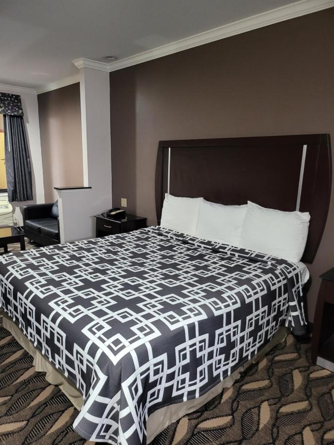 Palace Inn Sam Houston Race Park West Road Ngoại thất bức ảnh