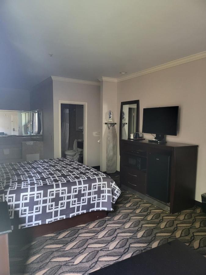 Palace Inn Sam Houston Race Park West Road Ngoại thất bức ảnh